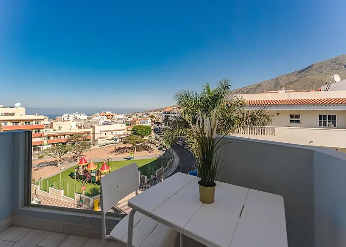 Apartment 303. Modern, Sunny Ifonche With Wifi Costa Adeje (Tenerife)