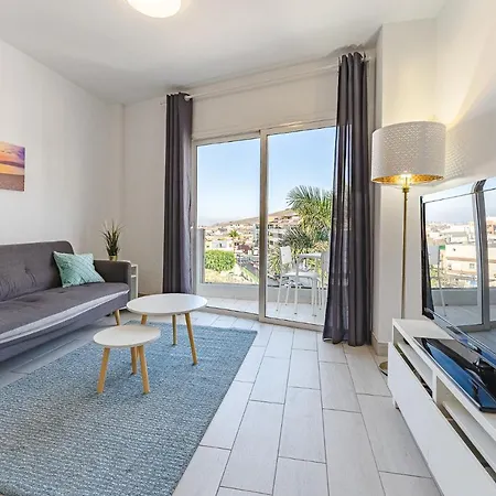 303. Modern, Sunny Ifonche With Wifi *